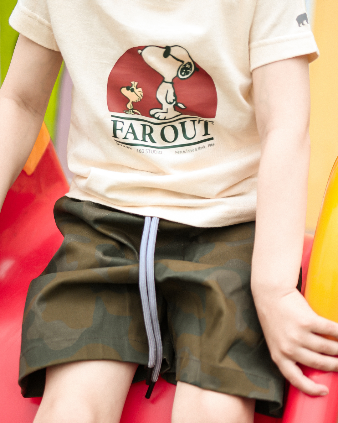 Far Out - Off White Unisex Kids T-Shirt