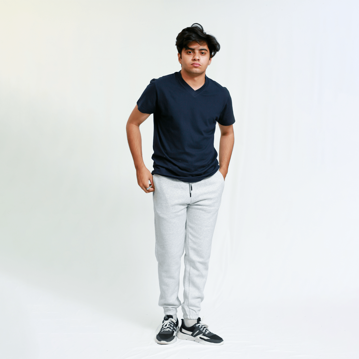 Heather White Unisex Sweatpants - Fleece (Winter - Friendly) XS - Premium Unisex Sweatpants | LEKSI Pakistan