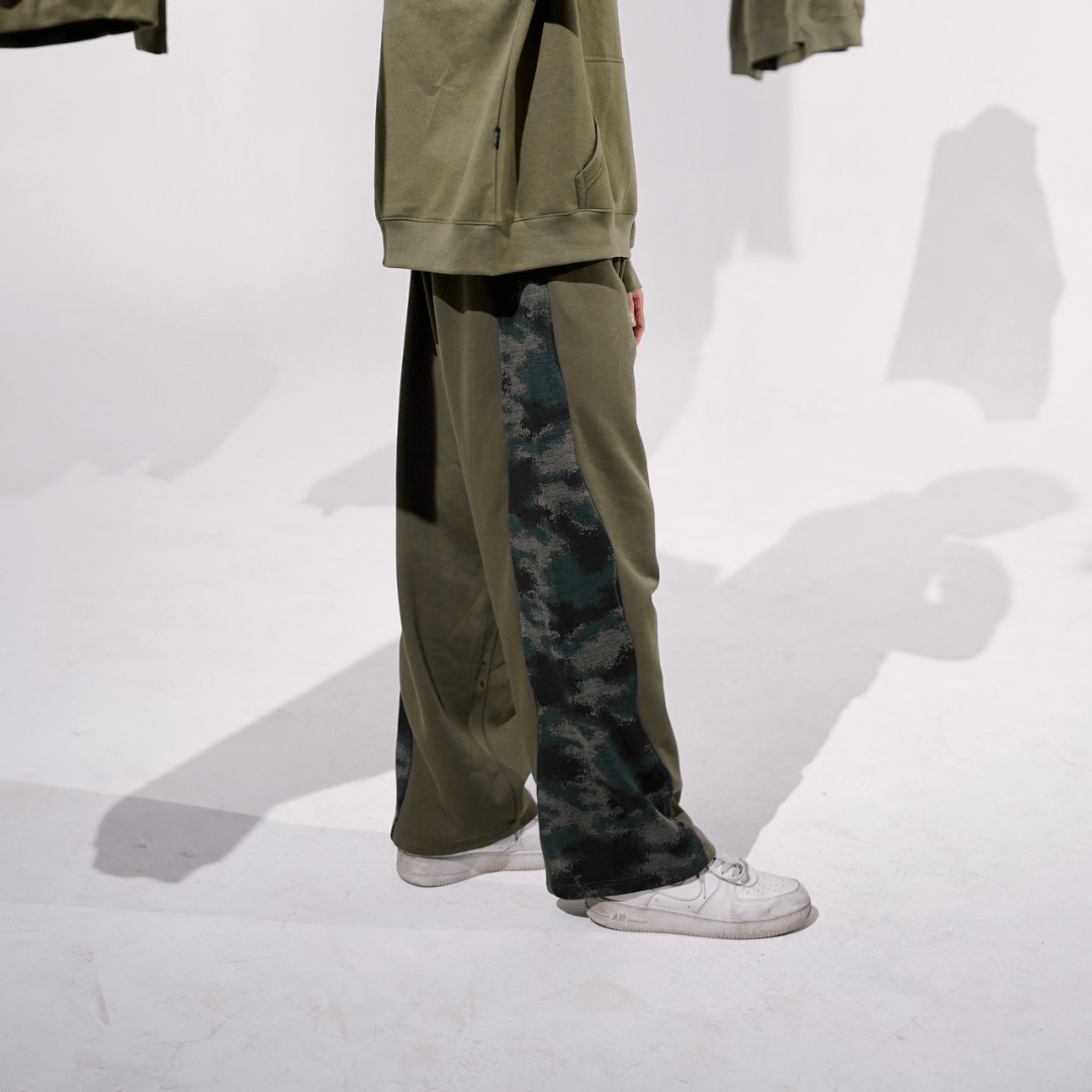 Olive Wavy Unisex Straight Leg Pants S - Premium Unisex Straight - Leg Pants | LEKSI Pakistan