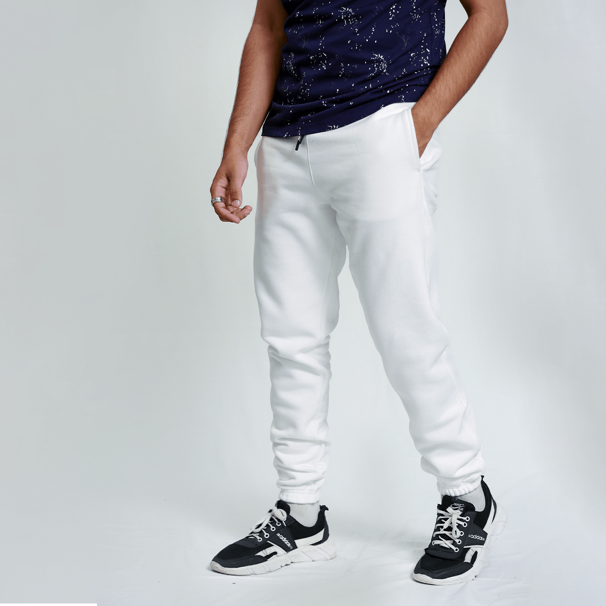 White Unisex Sweatpants - Fleece (Winter - Friendly) XS - Premium Unisex Sweatpants | LEKSI Pakistan