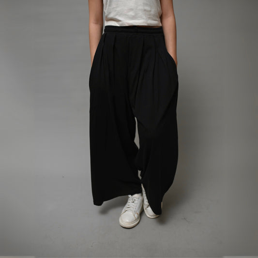 Black Baggy Pleated Pants