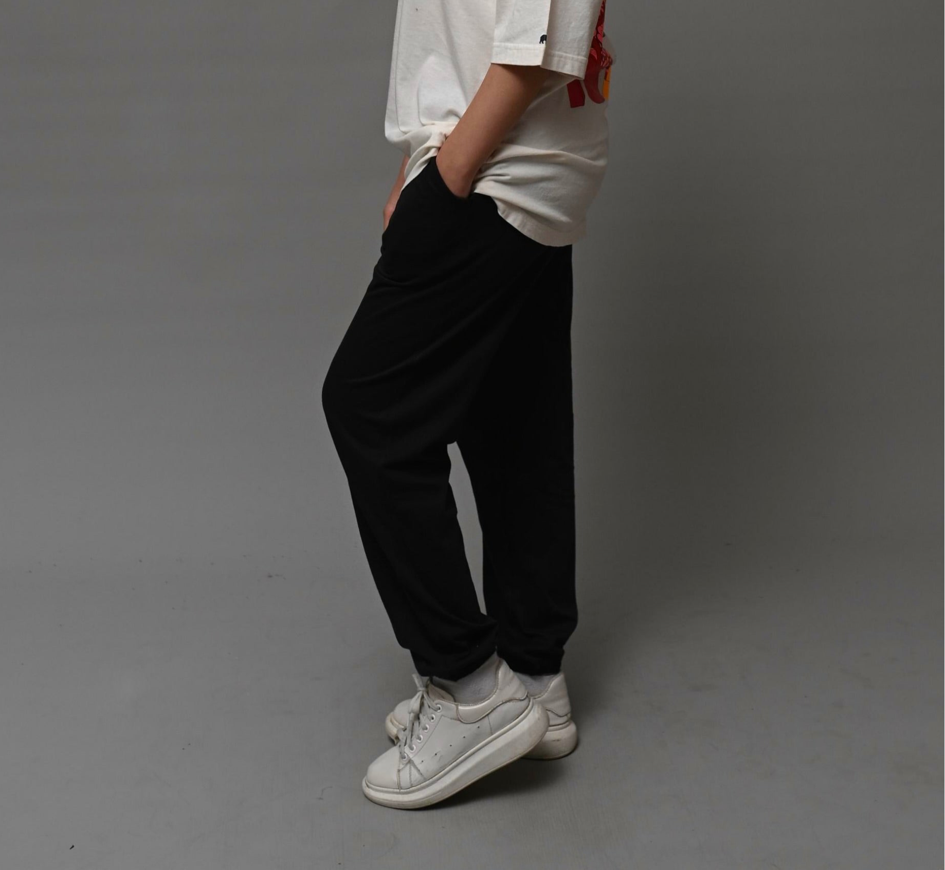 Cropped Baggy Pants  - Black (Summer-Friendly)
