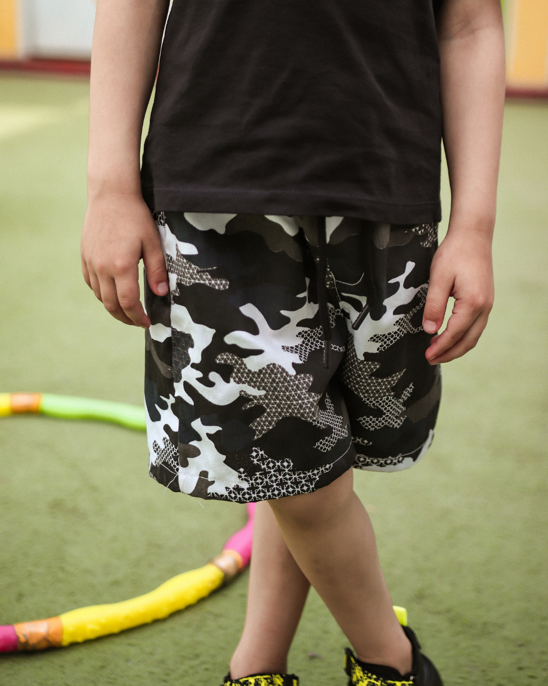 Kids best sale camo shorts