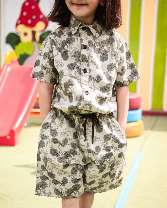 Kids Unisex Green Patterned Jumpsuit with Shorts