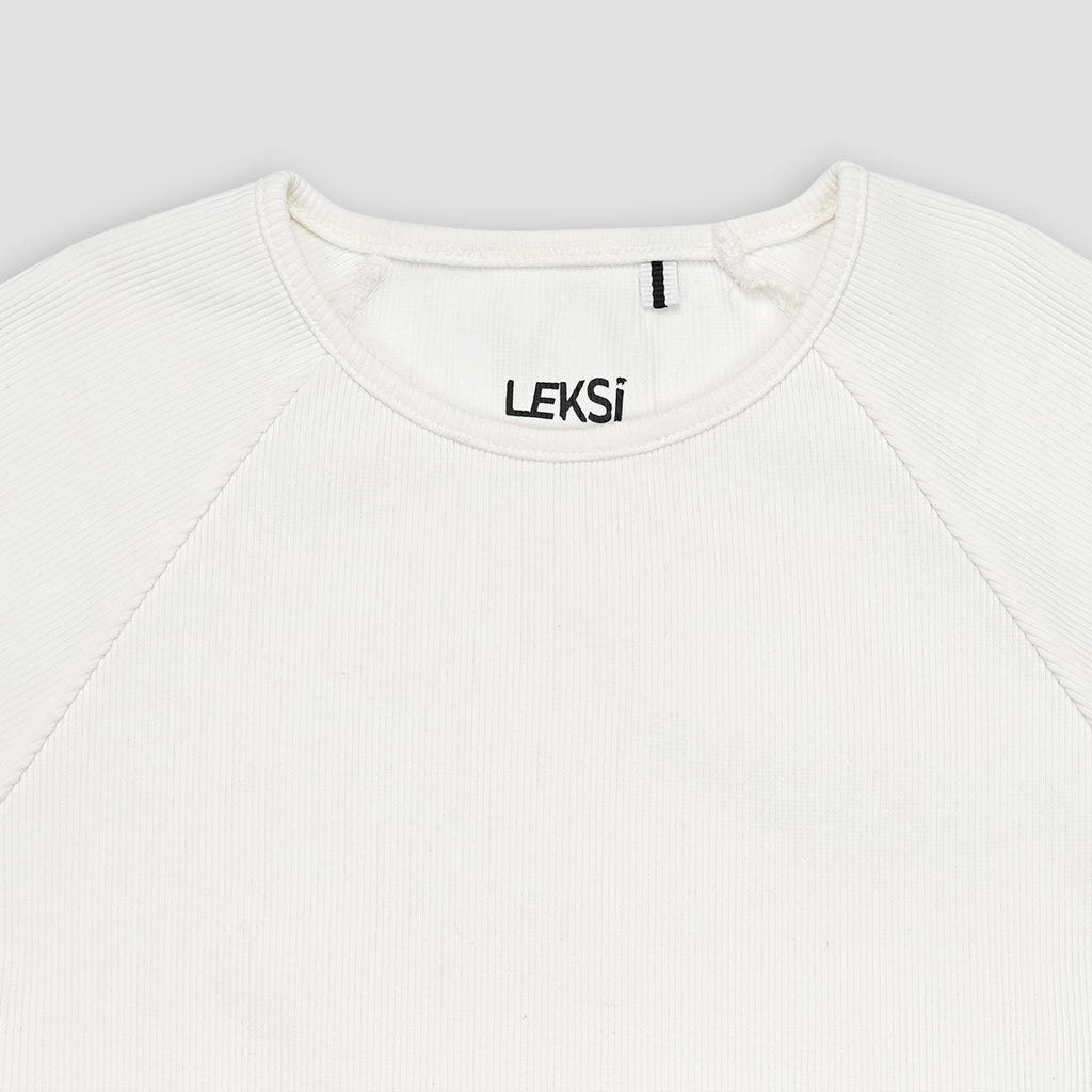 White Round Neckline Short Sleeve Ribbed Tee