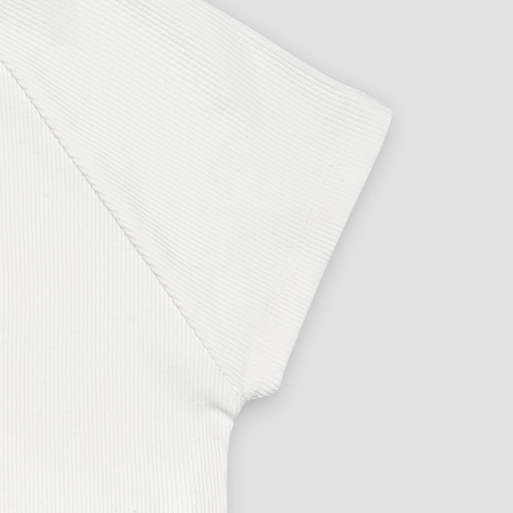 White Round Neckline Short Sleeve Ribbed Tee
