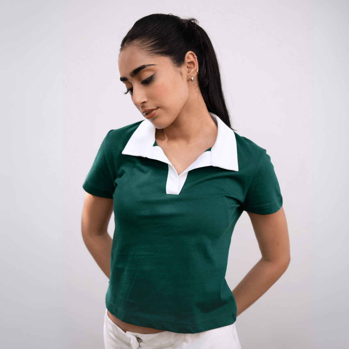 Collared Green Cropped Top XXS - Premium Unisex | LEKSI Pakistan