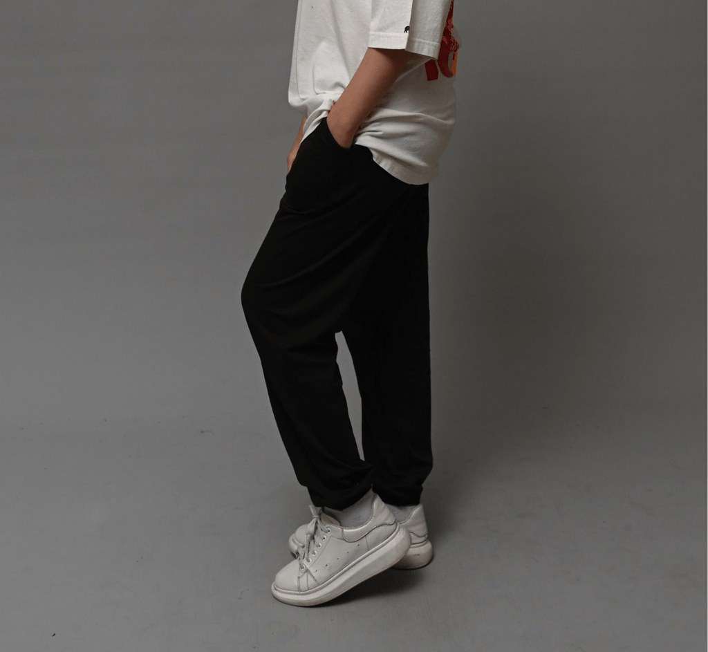 Cropped Baggy Pants - Black (Summer - Friendly) XXS - Premium Unisex | LEKSI Pakistan