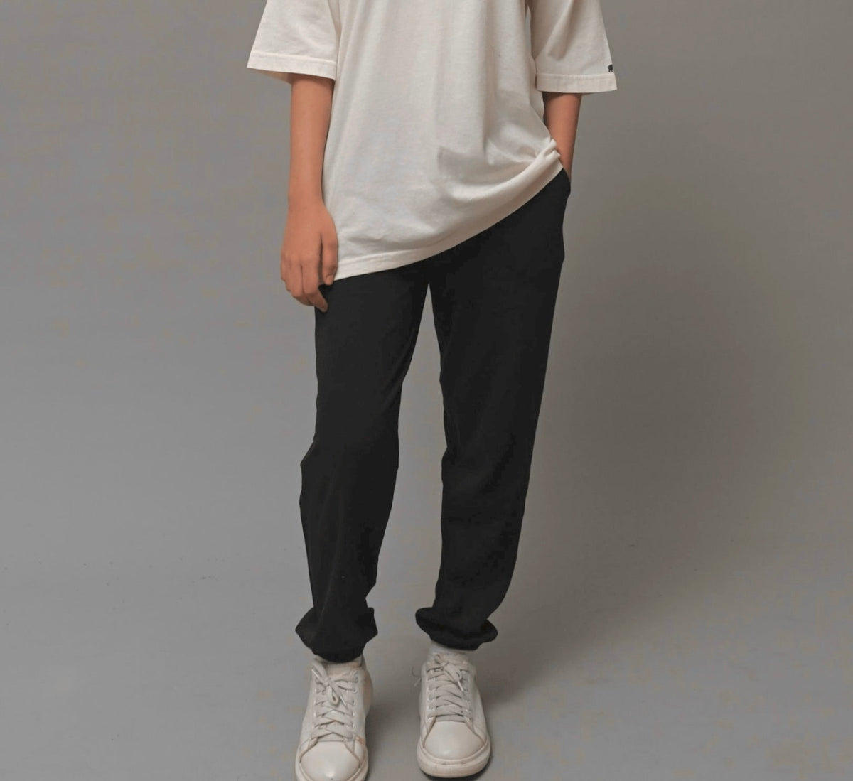 Cropped Baggy Pants - Black (Summer-Friendly) XXS - Premium Unisex | LEKSI Pakistan