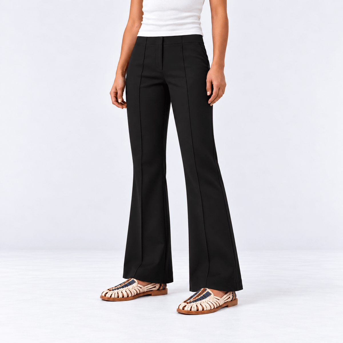 Flared Pants XS - Premium Unisex Baggy Pleated Pants | LEKSI Pakistan