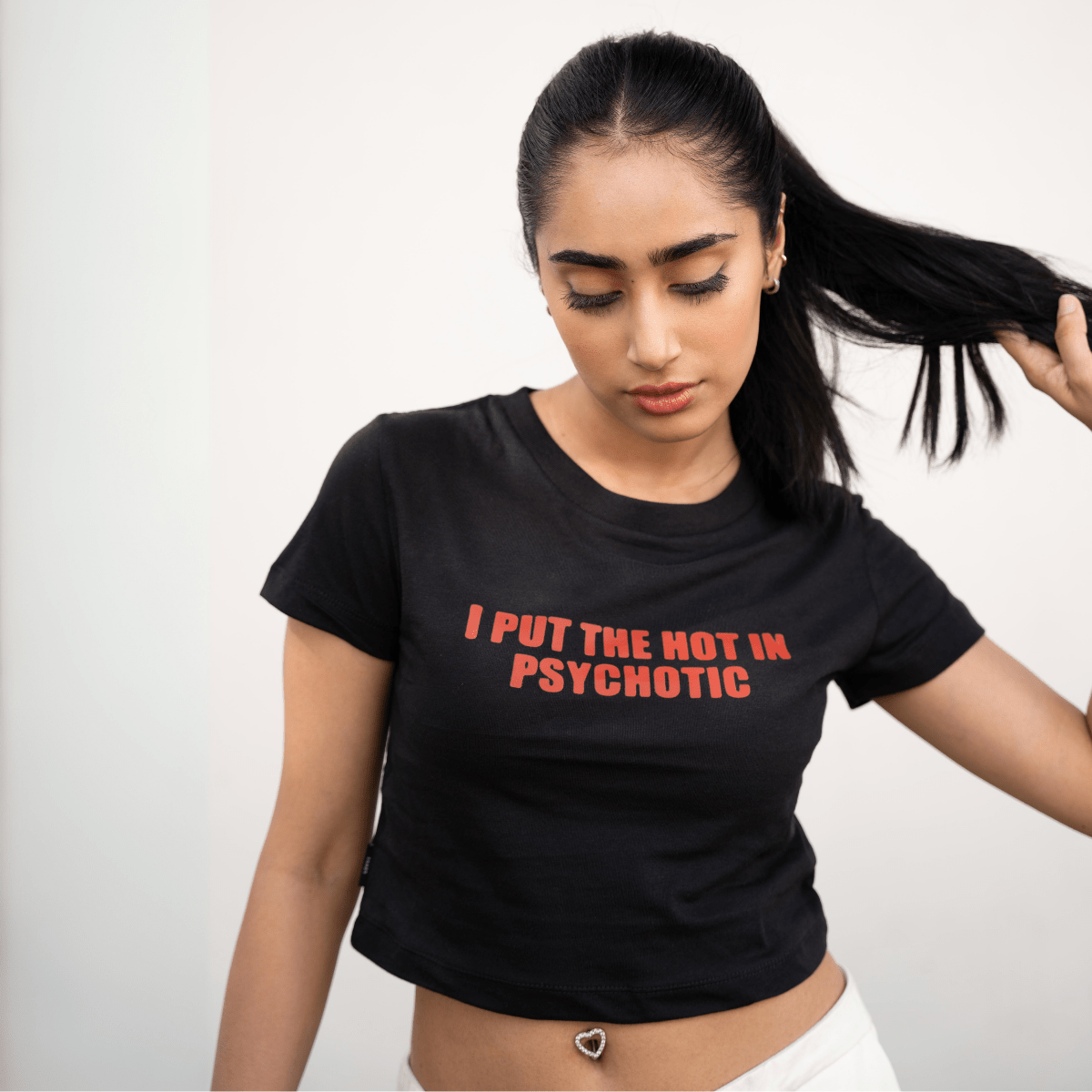 I Put The Hot In Psychotic Y2K Baby Tee XXS - Premium Unisex | LEKSI Pakistan