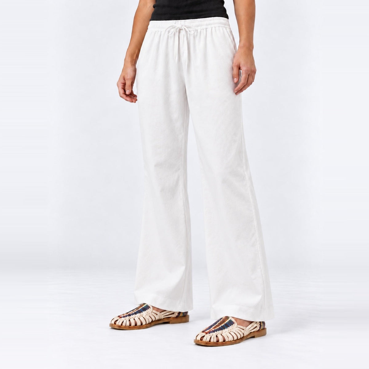 White Cotton Linen Straight-Leg Pants XS - Premium Unisex Women's Straight Leg Pants | LEKSI Pakistan