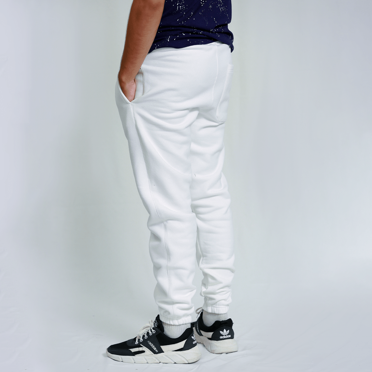 White Unisex Sweatpants - Fleece (Winter - Friendly) XS - Premium Unisex Sweatpants | LEKSI Pakistan