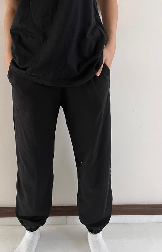 Cropped Baggy Pants  - Black (Summer-Friendly)