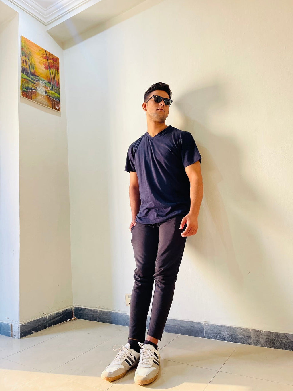 Navy Blue V - Neck T-Shirt XS - Premium Unisex | LEKSI Pakistan