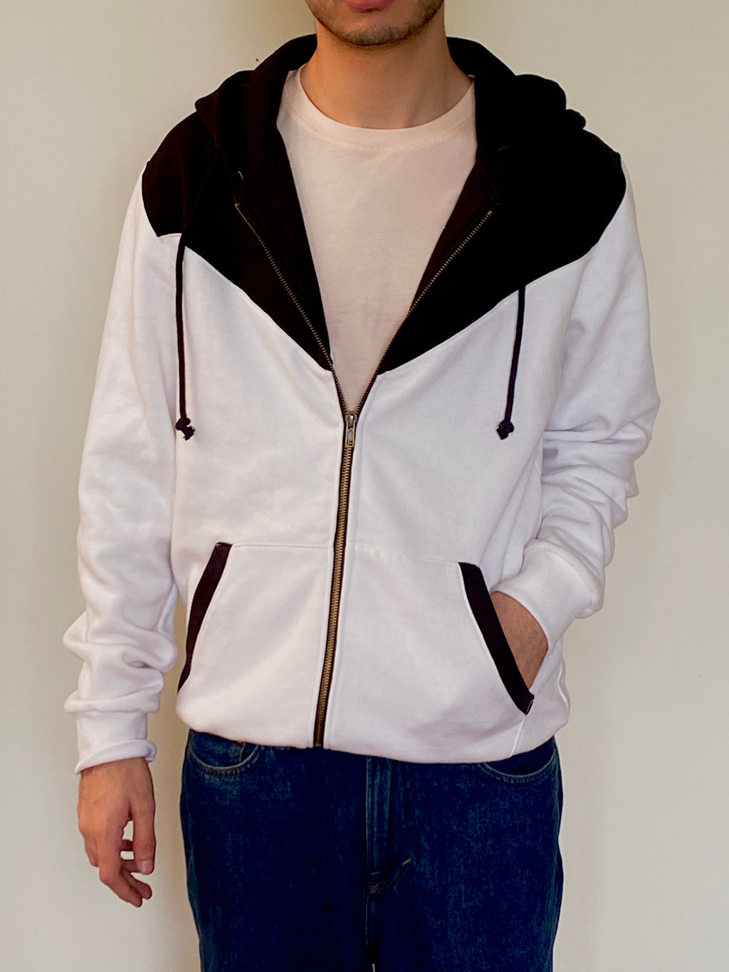 White and Black Zipper Jacket S - Premium Unisex | LEKSI Pakistan